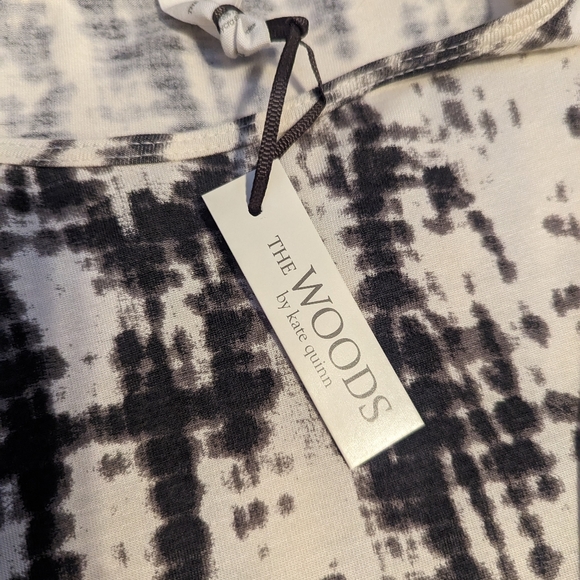 Kate Quinn Women's top NWT - Picture 4 of 4